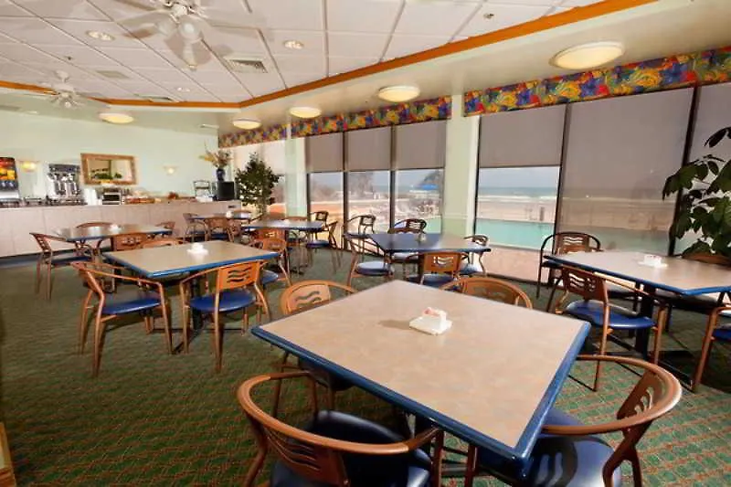 Comfort Inn & Suites Daytona Beach Oceanfront 3*,  USA